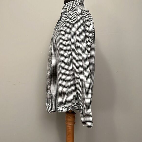 Izod Men's Multicolor Plaid Long Sleeve Button Up Shirt - Picture 3 of 9